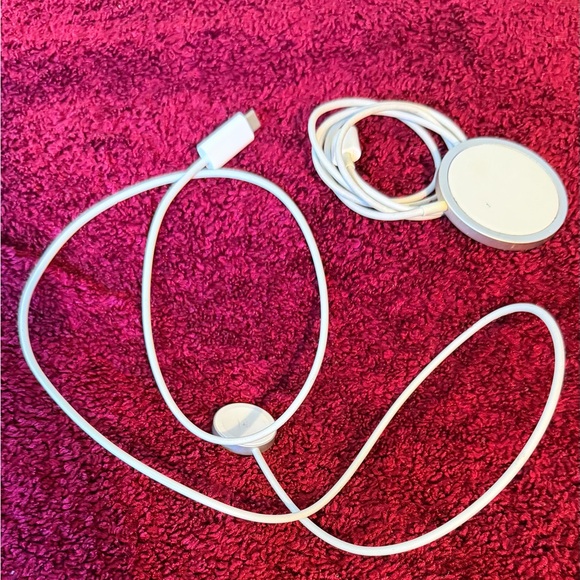 Apple Other - Apple White Chargers.
For Apple Watch and MagSafe charger